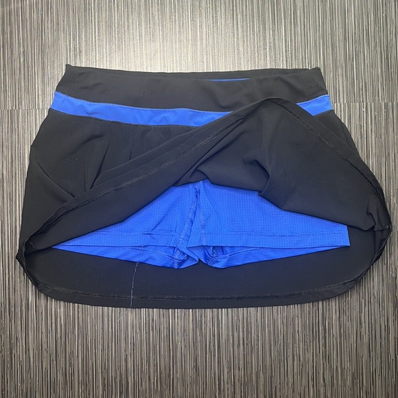 Adidas Climalite Skirt | Size M | Black/Blue - Picture 4 of 5